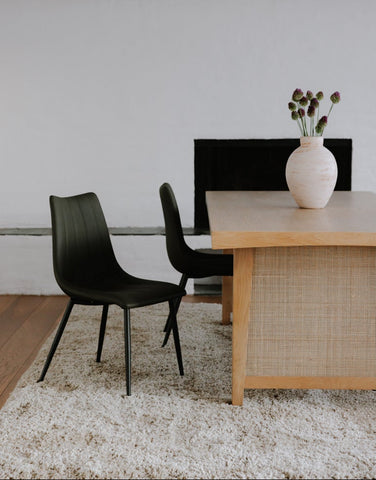 Alibi SIDE CHAIR
