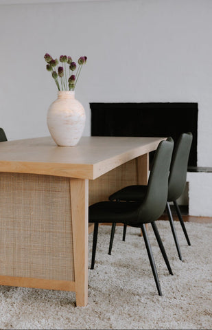 Alibi SIDE CHAIR