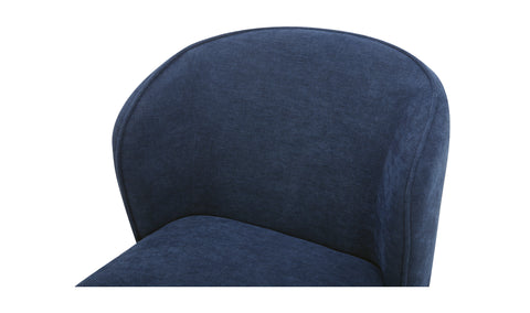 Larson Chair