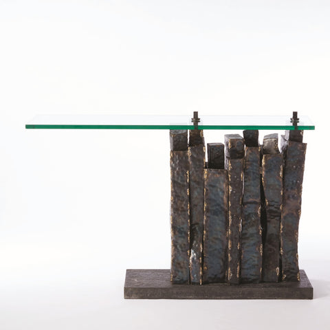 QUEUE CONSOLE TABLE